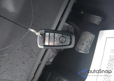 2024 Ford Escape Active z USA, uszkodzony, nr VIN 1FMCU9GN1RUB59943